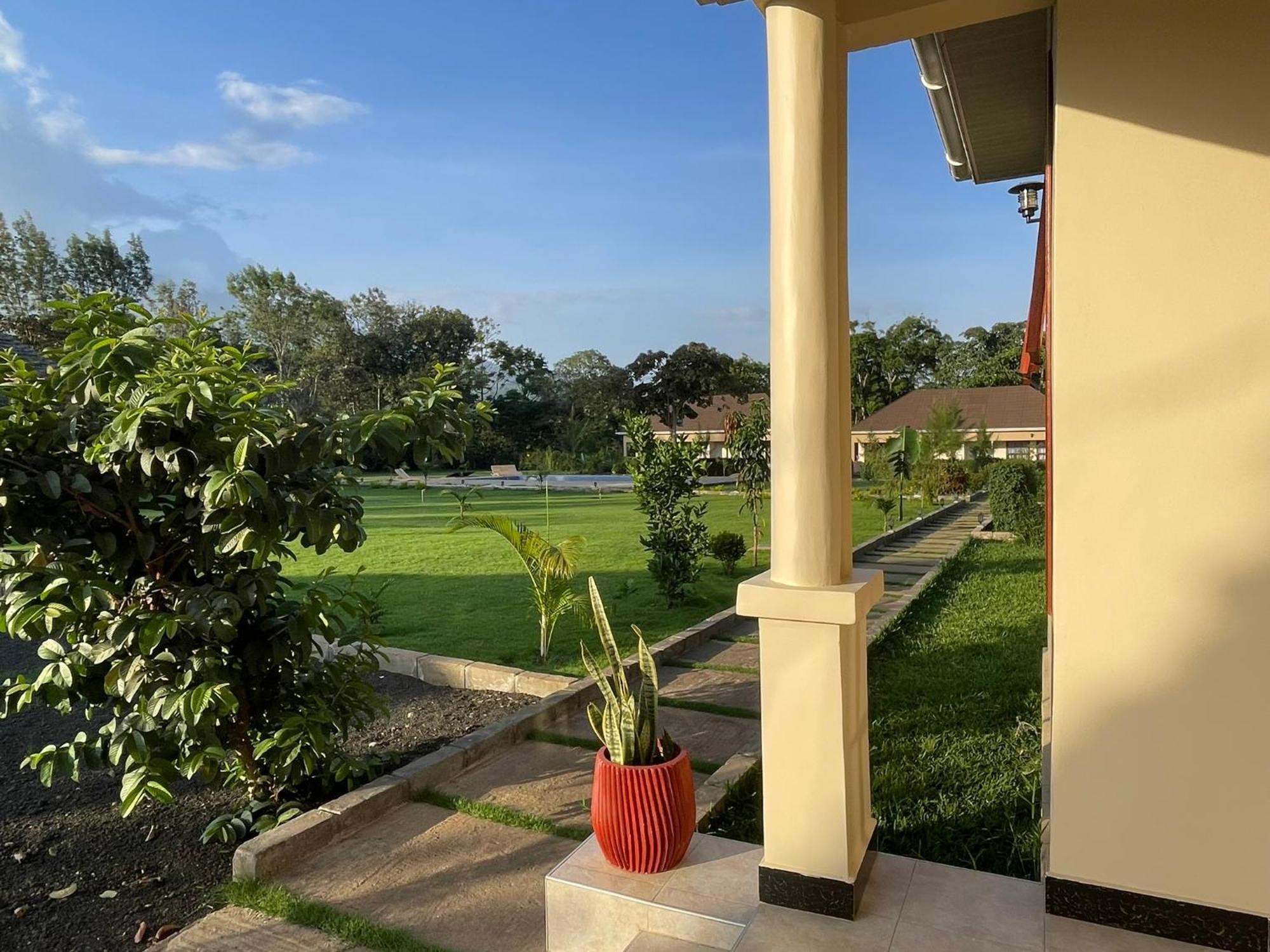 Tanzania Safari Lodge Arusha Ngoại thất bức ảnh